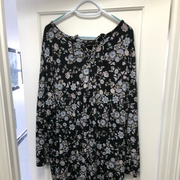 EUC J.Jill◾️Black w Elegant Floral🌸🌼🌺 Design 3… - Picture 8 of 13